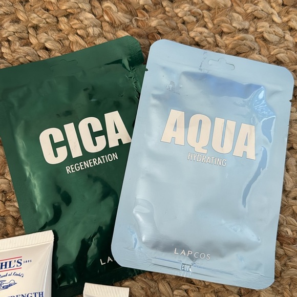 NWT BEAUTY BUNDLE FRE SKINCARE LAPCOS FACE MASKS SHOWER STEAMERS DEW CARE BUNDLE - Picture 9 of 13